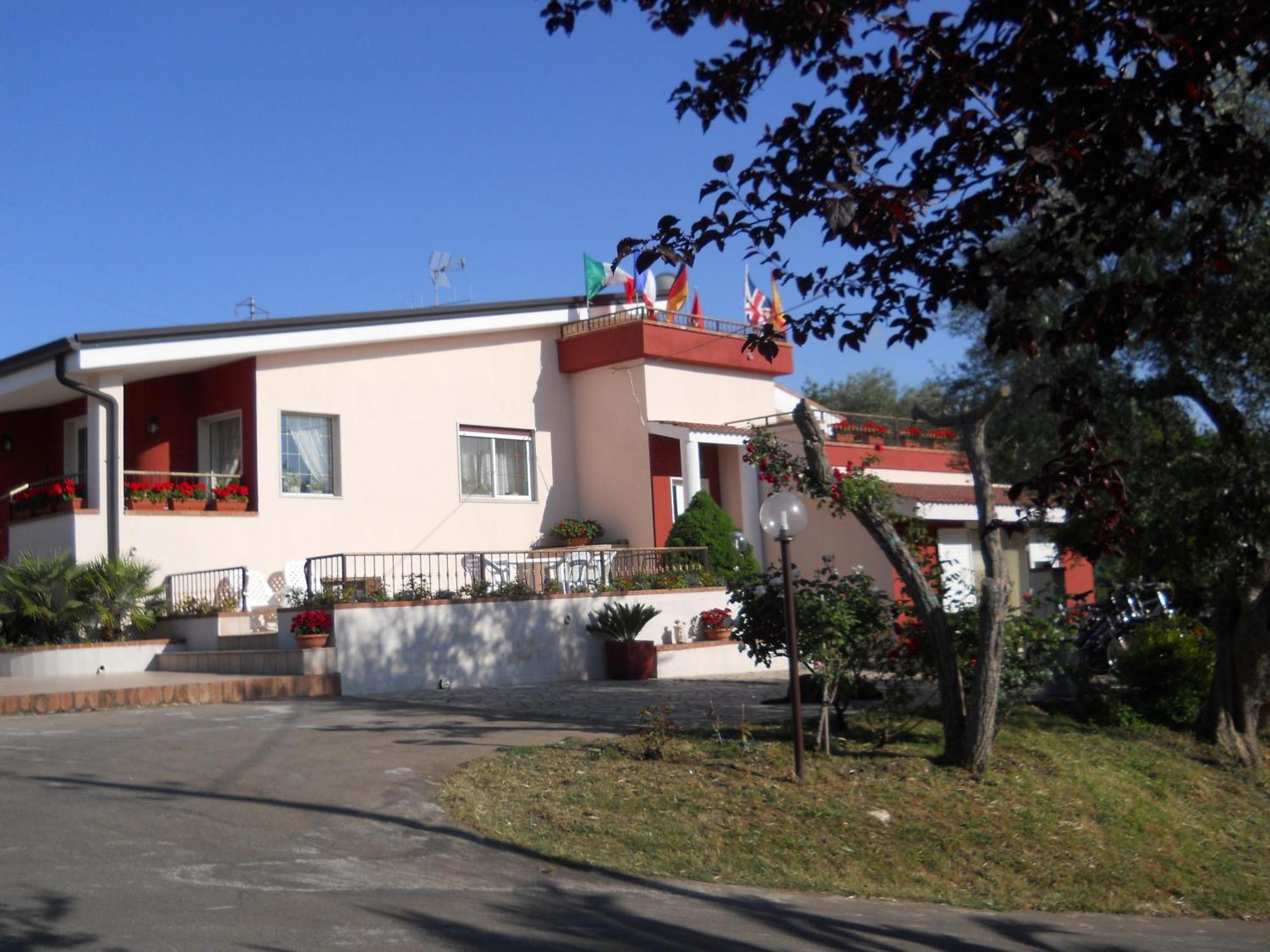 B&B Villa Lena Turi Exterior photo